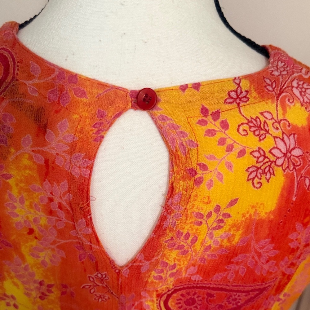 Elegant Paisley Maxi Dress in Orange and Pink - Picture 4 of 12